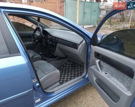 Синий Шевроле Нубира, объемом двигателя 1.8 л и пробегом 264 тыс. км за 3700 $, фото 9 на Automoto.ua