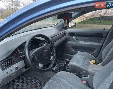 Синий Шевроле Нубира, объемом двигателя 1.8 л и пробегом 264 тыс. км за 3700 $, фото 11 на Automoto.ua