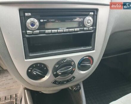 Синий Шевроле Нубира, объемом двигателя 1.6 л и пробегом 250 тыс. км за 3200 $, фото 1 на Automoto.ua