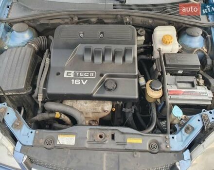 Синий Шевроле Нубира, объемом двигателя 1.6 л и пробегом 250 тыс. км за 3200 $, фото 11 на Automoto.ua