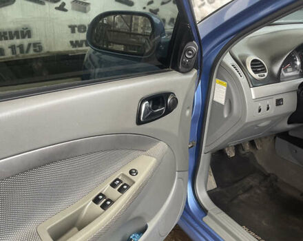 Синий Шевроле Нубира, объемом двигателя 1.8 л и пробегом 252 тыс. км за 4500 $, фото 10 на Automoto.ua