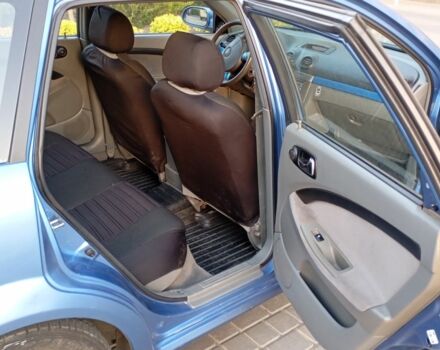 Синий Шевроле Нубира, объемом двигателя 1.6 л и пробегом 200 тыс. км за 3600 $, фото 4 на Automoto.ua