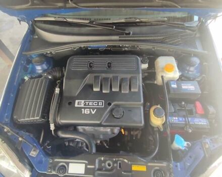 Синий Шевроле Нубира, объемом двигателя 1.6 л и пробегом 142 тыс. км за 4800 $, фото 3 на Automoto.ua