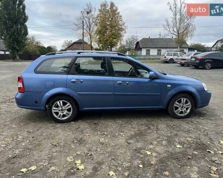 Синий Шевроле Нубира, объемом двигателя 1.8 л и пробегом 250 тыс. км за 4200 $, фото 2 на Automoto.ua