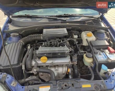 Синий Шевроле Нубира, объемом двигателя 1.8 л и пробегом 227 тыс. км за 5899 $, фото 10 на Automoto.ua
