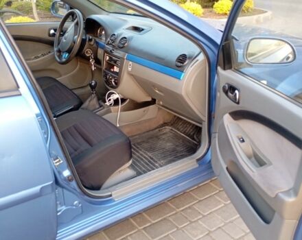 Синий Шевроле Нубира, объемом двигателя 1.6 л и пробегом 200 тыс. км за 3600 $, фото 6 на Automoto.ua