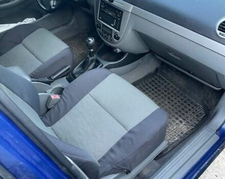 Синий Шевроле Нубира, объемом двигателя 1.8 л и пробегом 230 тыс. км за 4200 $, фото 5 на Automoto.ua