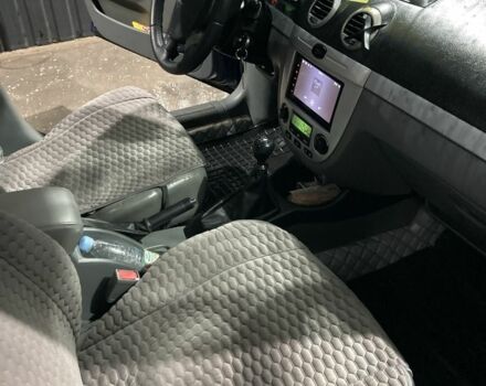 Синий Шевроле Нубира, объемом двигателя 1.8 л и пробегом 200 тыс. км за 3400 $, фото 4 на Automoto.ua