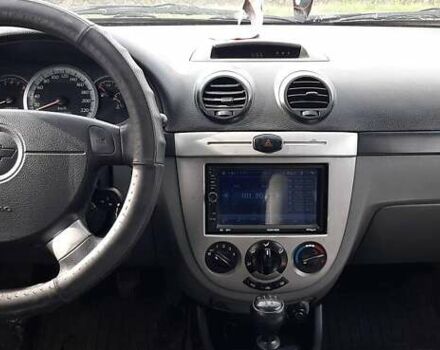 Синий Шевроле Нубира, объемом двигателя 1.6 л и пробегом 216 тыс. км за 3850 $, фото 5 на Automoto.ua