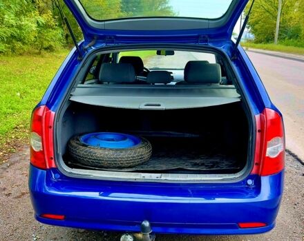 Синий Шевроле Нубира, объемом двигателя 1.6 л и пробегом 200 тыс. км за 3999 $, фото 5 на Automoto.ua