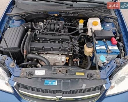 Синий Шевроле Нубира, объемом двигателя 1.6 л и пробегом 188 тыс. км за 5350 $, фото 8 на Automoto.ua