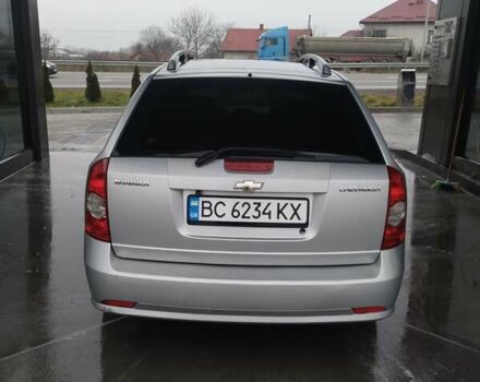 Синий Шевроле Нубира, объемом двигателя 1.8 л и пробегом 338 тыс. км за 3950 $, фото 5 на Automoto.ua