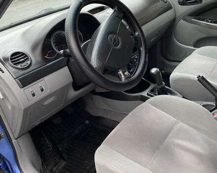 Синий Шевроле Нубира, объемом двигателя 1.99 л и пробегом 340 тыс. км за 4500 $, фото 8 на Automoto.ua