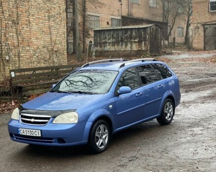 Синий Шевроле Нубира, объемом двигателя 2 л и пробегом 350 тыс. км за 4500 $, фото 1 на Automoto.ua