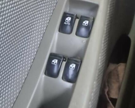 Зеленый Шевроле Нубира, объемом двигателя 1.8 л и пробегом 300 тыс. км за 3600 $, фото 7 на Automoto.ua