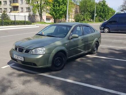 Зелений Шевроле Нубіра, об'ємом двигуна 1.6 л та пробігом 300 тис. км за 3600 $, фото 1 на Automoto.ua