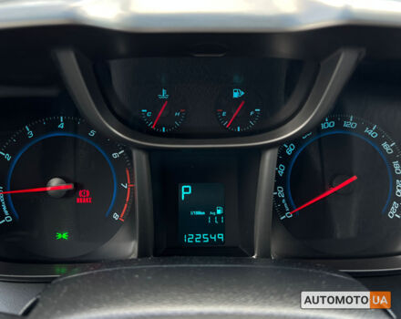 Белый Шевроле Орландо, объемом двигателя 1.8 л и пробегом 122 тыс. км за 8999 $, фото 18 на Automoto.ua