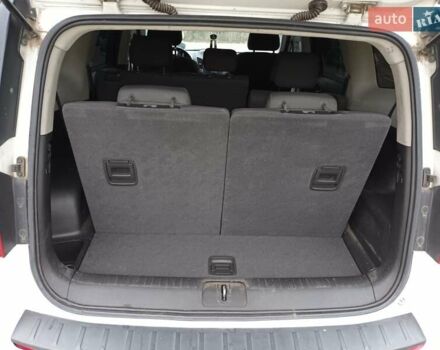 Белый Шевроле Орландо, объемом двигателя 1.8 л и пробегом 180 тыс. км за 8900 $, фото 18 на Automoto.ua