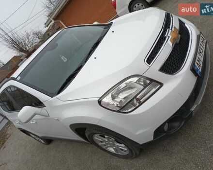 Белый Шевроле Орландо, объемом двигателя 1.8 л и пробегом 180 тыс. км за 8900 $, фото 1 на Automoto.ua