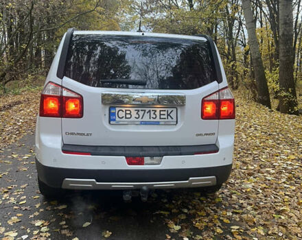 Белый Шевроле Орландо, объемом двигателя 1.8 л и пробегом 280 тыс. км за 7800 $, фото 3 на Automoto.ua