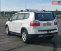 Білий Шевроле Орландо, об'ємом двигуна 1.8 л та пробігом 224 тис. км за 7999 $, фото 4 на Automoto.ua