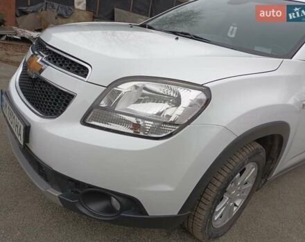 Белый Шевроле Орландо, объемом двигателя 1.8 л и пробегом 180 тыс. км за 8900 $, фото 28 на Automoto.ua