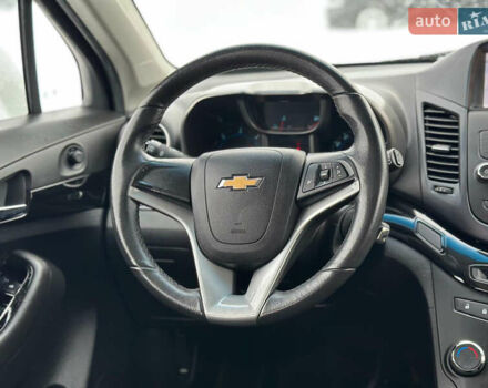 Білий Шевроле Орландо, об'ємом двигуна 0 л та пробігом 219 тис. км за 9400 $, фото 22 на Automoto.ua