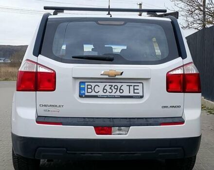 Белый Шевроле Орландо, объемом двигателя 1.8 л и пробегом 262 тыс. км за 7260 $, фото 3 на Automoto.ua