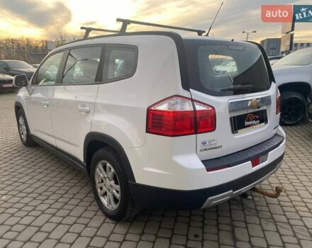 Білий Шевроле Орландо, об'ємом двигуна 1.8 л та пробігом 241 тис. км за 7900 $, фото 3 на Automoto.ua