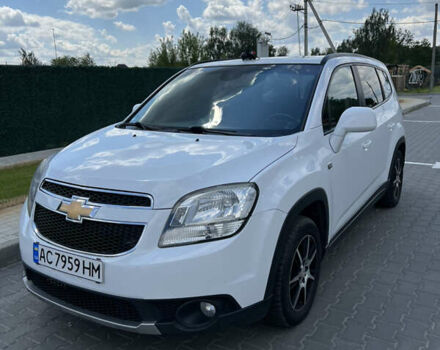 Белый Шевроле Орландо, объемом двигателя 1.8 л и пробегом 311 тыс. км за 7300 $, фото 4 на Automoto.ua