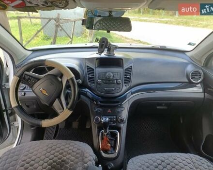 Белый Шевроле Орландо, объемом двигателя 1.8 л и пробегом 223 тыс. км за 8700 $, фото 11 на Automoto.ua