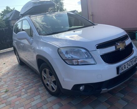 Белый Шевроле Орландо, объемом двигателя 2 л и пробегом 215 тыс. км за 7900 $, фото 2 на Automoto.ua