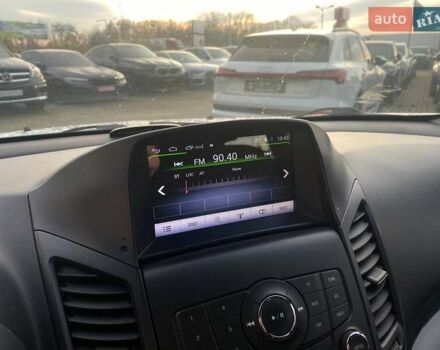 Білий Шевроле Орландо, об'ємом двигуна 1.8 л та пробігом 241 тис. км за 7900 $, фото 11 на Automoto.ua