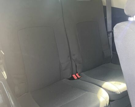 Білий Шевроле Орландо, об'ємом двигуна 2 л та пробігом 190 тис. км за 8200 $, фото 7 на Automoto.ua