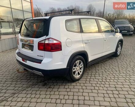 Білий Шевроле Орландо, об'ємом двигуна 1.8 л та пробігом 241 тис. км за 7900 $, фото 5 на Automoto.ua