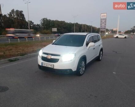 Білий Шевроле Орландо, об'ємом двигуна 2 л та пробігом 180 тис. км за 11000 $, фото 7 на Automoto.ua