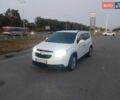 Білий Шевроле Орландо, об'ємом двигуна 2 л та пробігом 180 тис. км за 11000 $, фото 7 на Automoto.ua