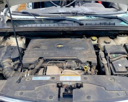 Білий Шевроле Орландо, об'ємом двигуна 2 л та пробігом 178 тис. км за 3200 $, фото 6 на Automoto.ua