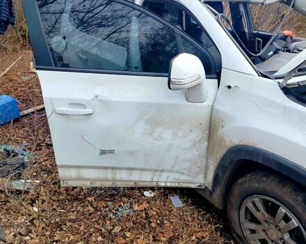 Білий Шевроле Орландо, об'ємом двигуна 2 л та пробігом 178 тис. км за 3200 $, фото 7 на Automoto.ua