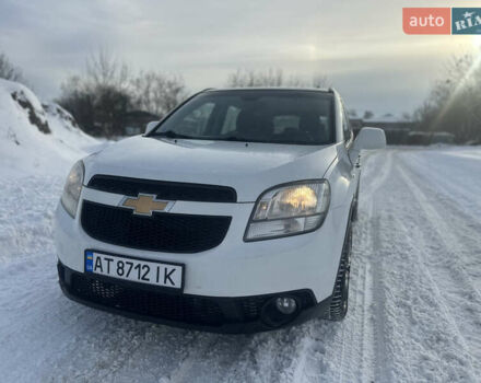 Белый Шевроле Орландо, объемом двигателя 1.8 л и пробегом 270 тыс. км за 6700 $, фото 1 на Automoto.ua