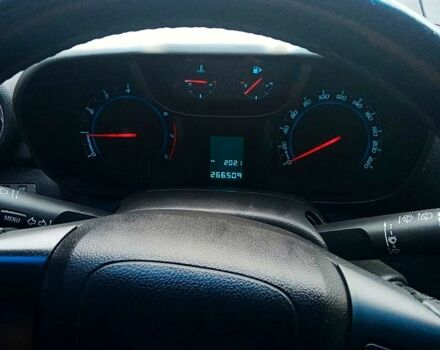 Черный Шевроле Орландо, объемом двигателя 1.8 л и пробегом 269 тыс. км за 8555 $, фото 7 на Automoto.ua