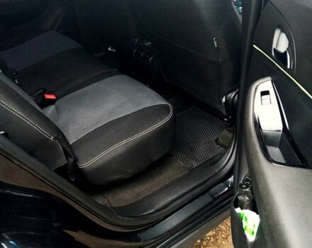 Черный Шевроле Орландо, объемом двигателя 1.8 л и пробегом 269 тыс. км за 8555 $, фото 8 на Automoto.ua