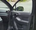 Черный Шевроле Орландо, объемом двигателя 1.8 л и пробегом 240 тыс. км за 9200 $, фото 2 на Automoto.ua