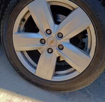 Черный Шевроле Орландо, объемом двигателя 2 л и пробегом 215 тыс. км за 8400 $, фото 4 на Automoto.ua