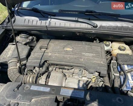 Чорний Шевроле Орландо, об'ємом двигуна 2 л та пробігом 202 тис. км за 9200 $, фото 6 на Automoto.ua