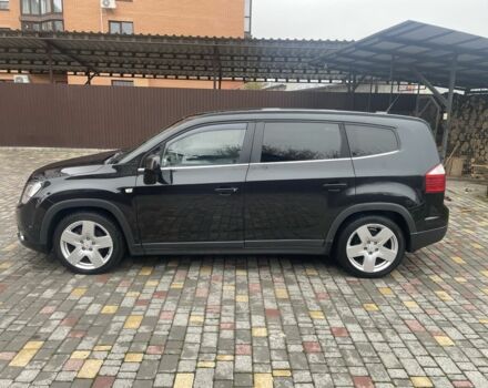 Черный Шевроле Орландо, объемом двигателя 2 л и пробегом 292 тыс. км за 8200 $, фото 1 на Automoto.ua