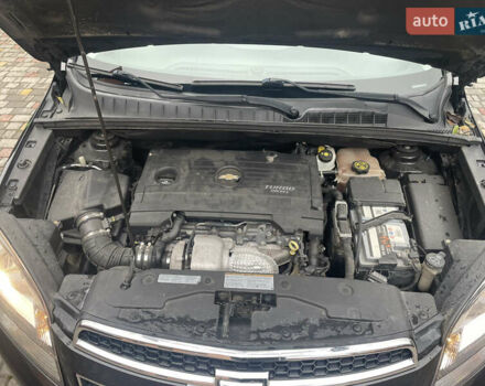 Черный Шевроле Орландо, объемом двигателя 2 л и пробегом 292 тыс. км за 8200 $, фото 25 на Automoto.ua