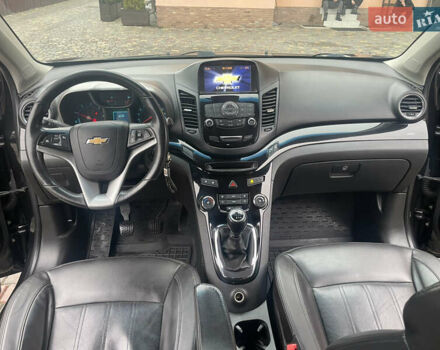 Черный Шевроле Орландо, объемом двигателя 2 л и пробегом 292 тыс. км за 8200 $, фото 15 на Automoto.ua