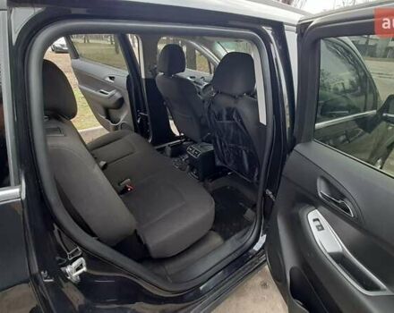 Черный Шевроле Орландо, объемом двигателя 1.8 л и пробегом 65 тыс. км за 10000 $, фото 6 на Automoto.ua