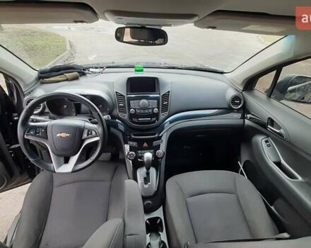 Черный Шевроле Орландо, объемом двигателя 1.8 л и пробегом 65 тыс. км за 10000 $, фото 8 на Automoto.ua